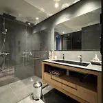 Spacious, Exclusive And Modern In 펜션 *