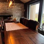 Spacious, Exclusive And Modern In 펜션