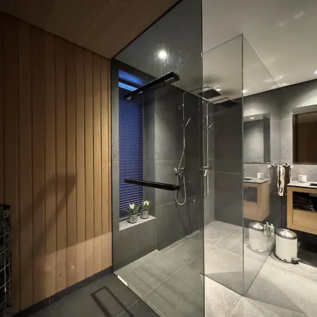 Spacious, Exclusive And Modern In