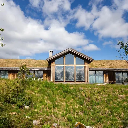 Feriehus Spacious, Exclusive And Modern In *