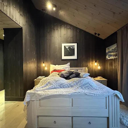 Spacious, Exclusive And Modern In Feriehus Geilo