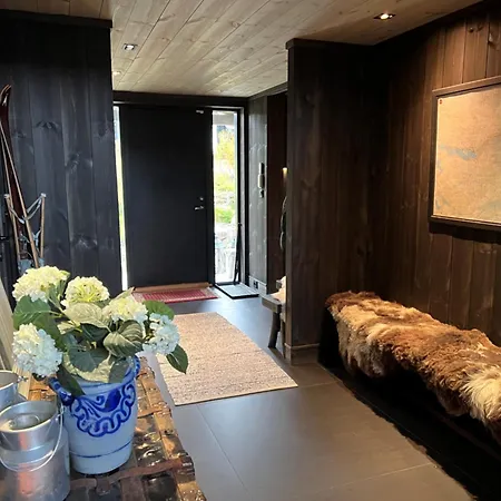 Nyaraló Spacious, Exclusive And Modern In Geilo